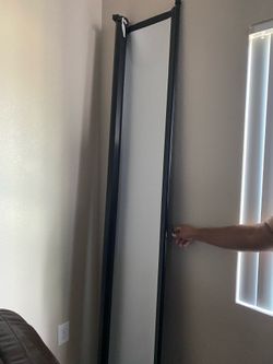 VIVOHOME Manual Pull Down Projector Screen- 90" Width