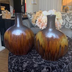 Flower Vases Excellent Condition 