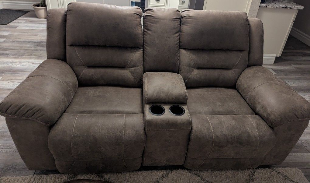 Loveseat Recliner With Cupholders