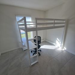 LOFT BED WITH FULL SIZE MATRESS 