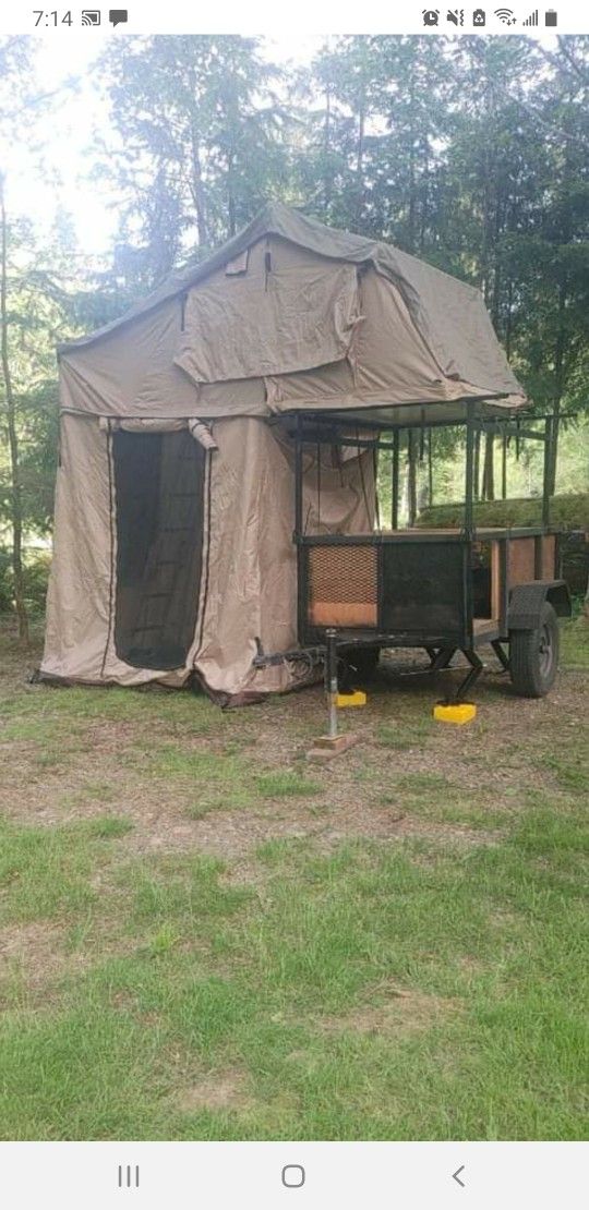 Camp Trailer