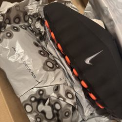 Nike Mind Slides