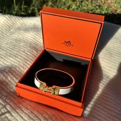 White & Gold Hermés Bracelet