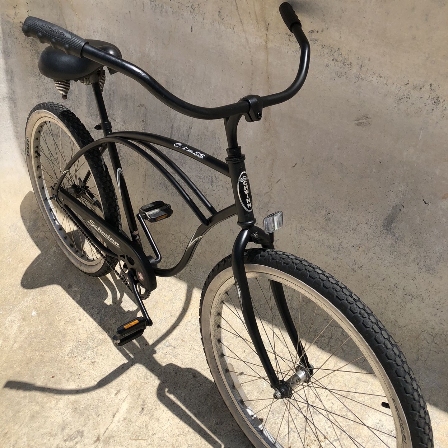 SCHWINN CRUISER SS BIKE 26” for Sale in Yorba Linda, CA - OfferUp