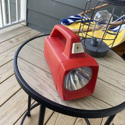 Vintage Red Eveready Commander Floating Lantern Flashlight - Model No. 5122 - 1x6V