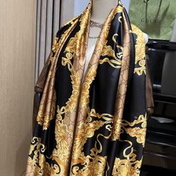 Luxury Gucci Scarf 🧣 