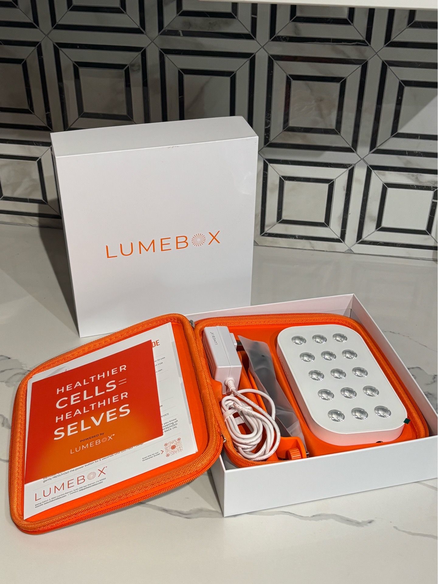 LUMEBOX RED LIGHT THERAPY