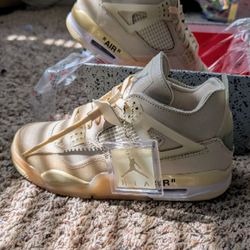 OFF-WHITE JORDAN 4S