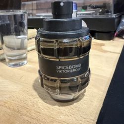 Spicebomb Viktor & Rolf