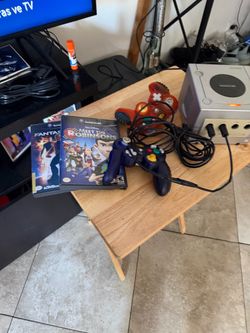 Nintendo GameCube Bundle with 2 Controllers and 2 Games