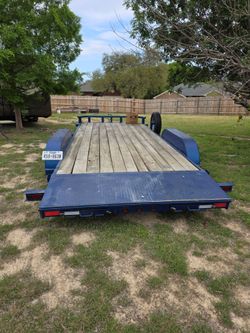 Trailer