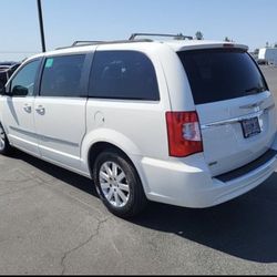 2013  Dodge Caravan