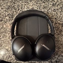Bose QC35