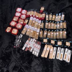 Makeup 💄 Bundle Deals!