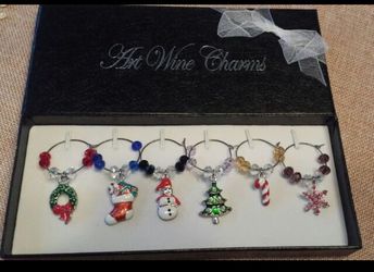 Vine charms