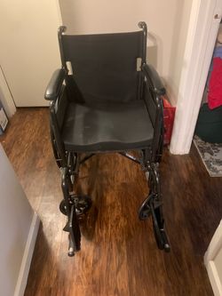 Wheelchair with footrest