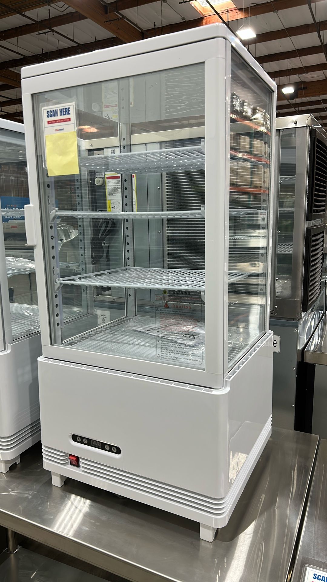 Polarman RT-78L-3 18″ Countertop 4-Sided White Glass Refrigerated Display Case