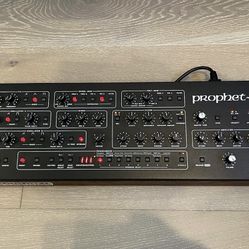 Sequential Prophet 5 