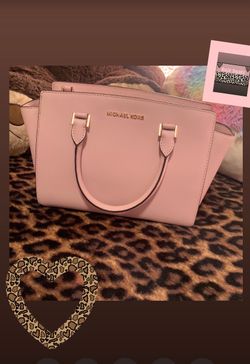 Michael Kors pale pink saffiano satchel