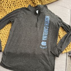 Lady’s Dri-Fit NORTH CAROLINA TAR HEELS  1/4 Quarter Zip Pullover Jacket Size 3XL, (Gray) 