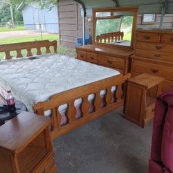 Oak Wood Bedroom Suit