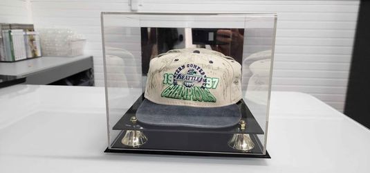 1997 Seattle Thunderbirds Team Signed Championship Hat + Display Case