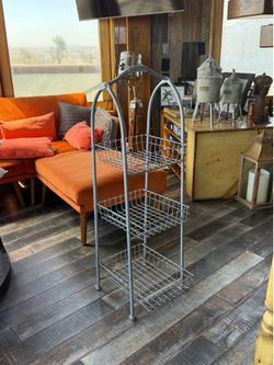 3-Tier Metal Bathroom Organizer