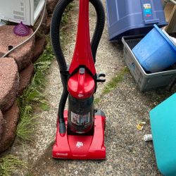 Dirt Devil Vacuum Price 20$. Pick. E.  72nd.  and. Grandview.  E.  Tacoma 