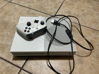 Pre owned Xbox one s
