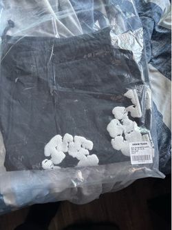 Black&White Denim tear shorts