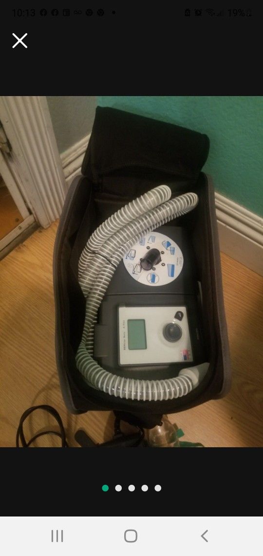 Cpap Breathing machine..has humidifier..like new!