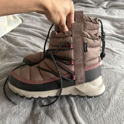 north face women snow boots 
