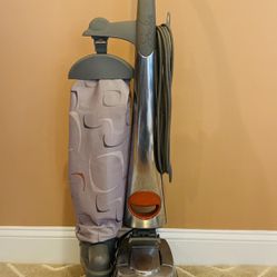 Kirby sentria vacuum cleaner