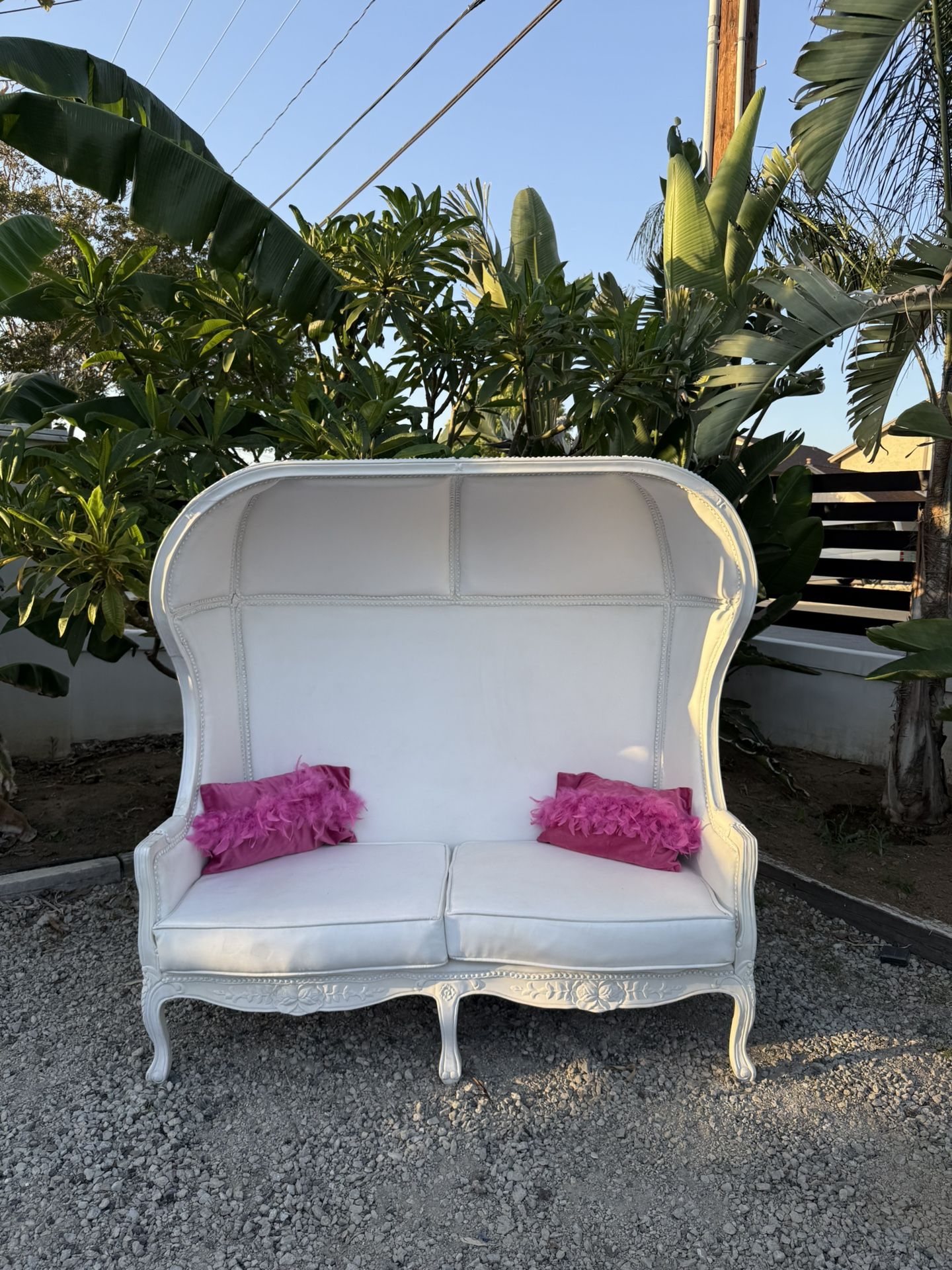 Renting Balloon Loveseat
