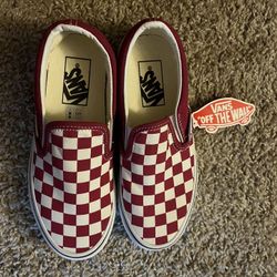 Brand New Size 5 wmns vans