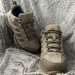 Columbia Hiking Boots