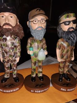 3 Duck Dynasty bobbleheads