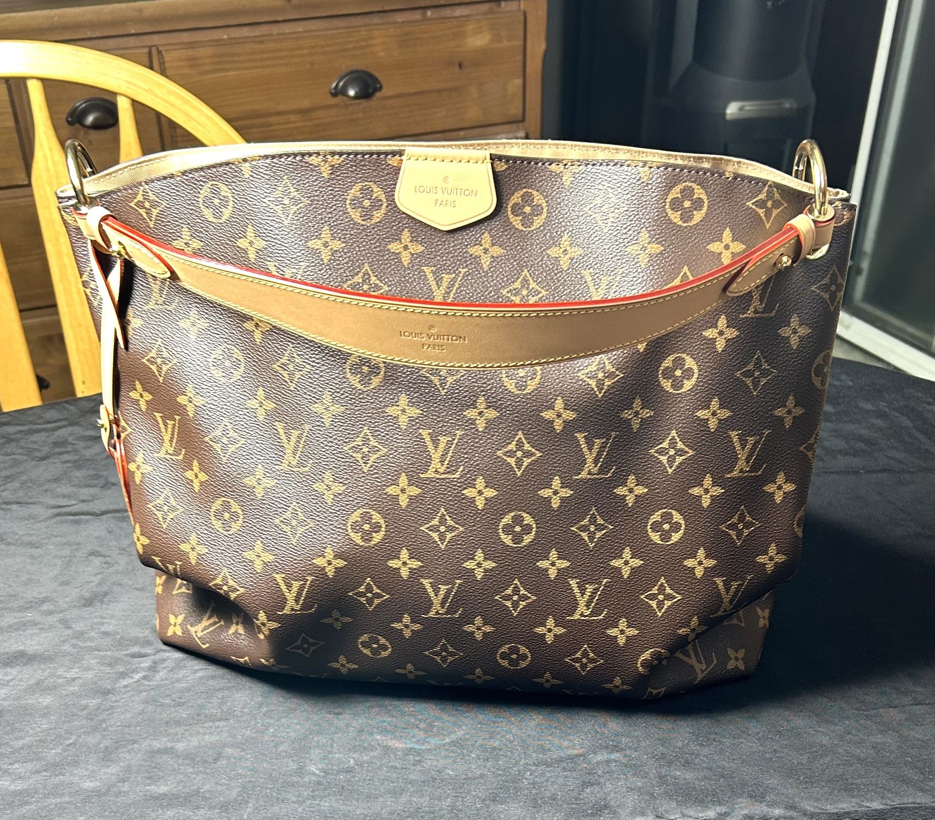 Authentic Louis Vuitton Purse and Wallet- original receipt included