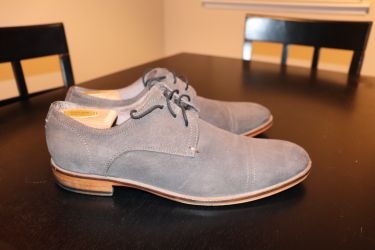 Banana Republic suede oxford shoes. Size 10