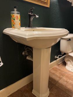 White Ceramic Pedestal Bathroom Sink