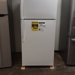 Whirlpool Refrigerators 28"