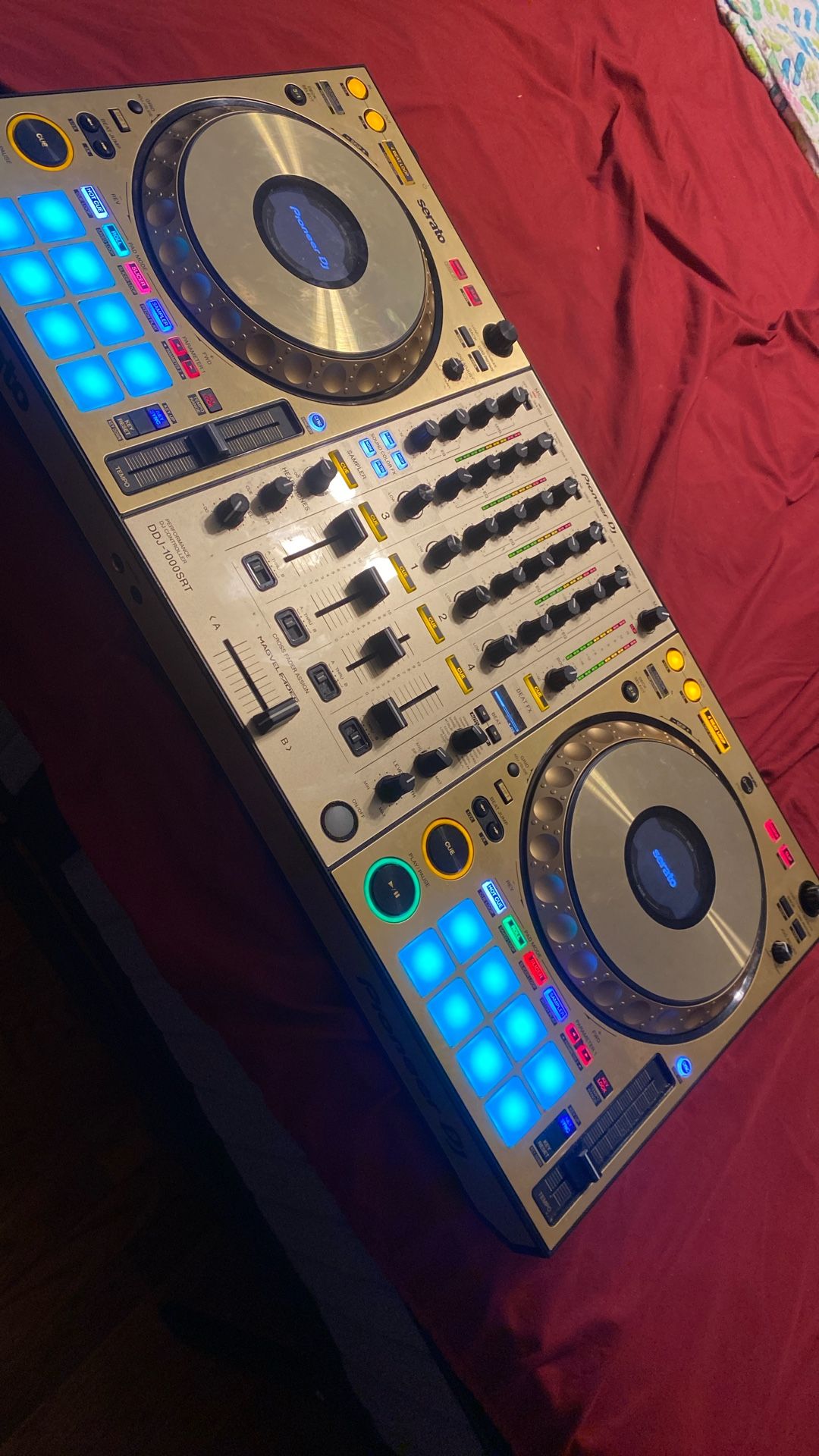 Pioneer DDj1000srt Gold Edition
