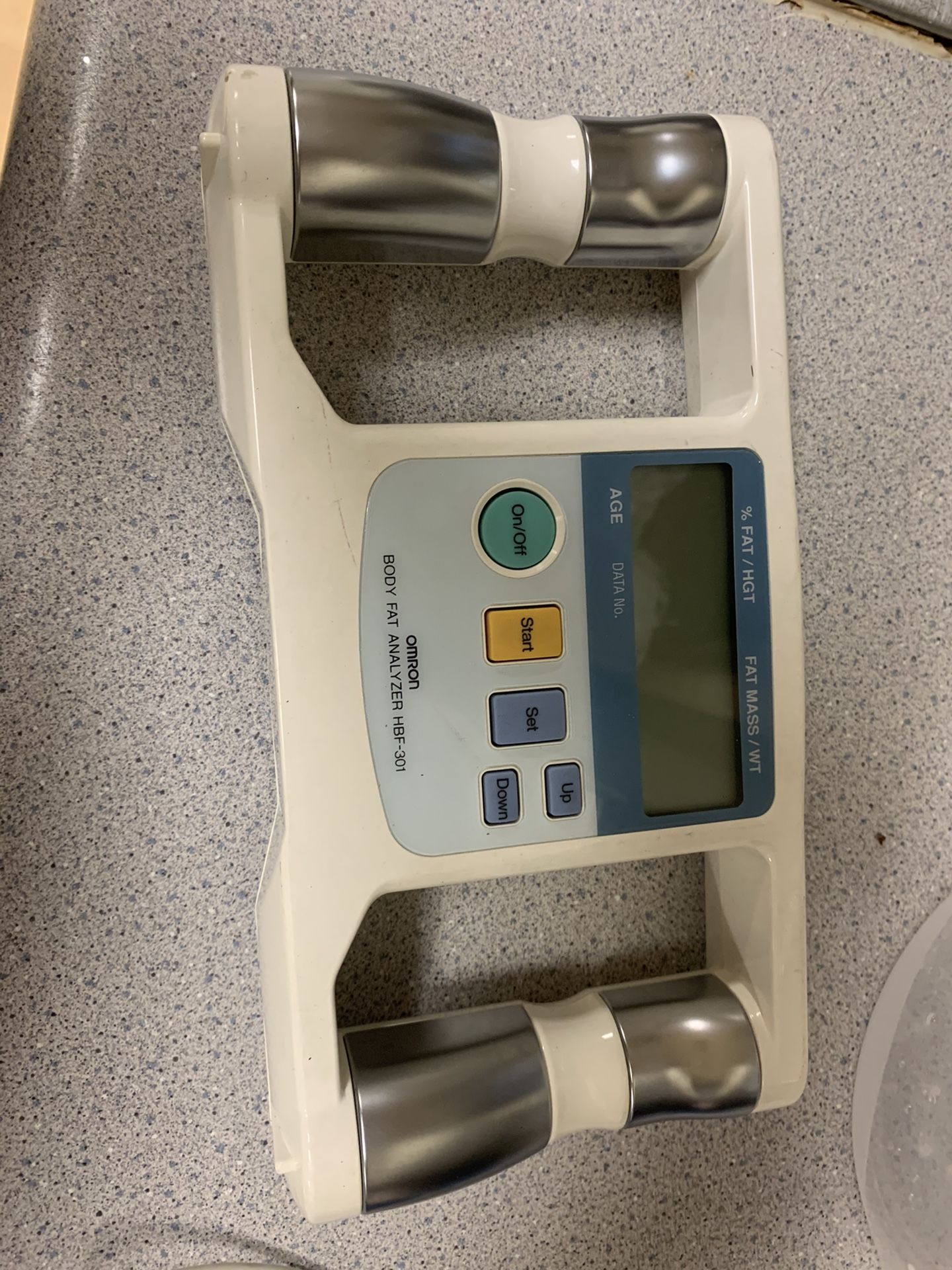 OMRON BODY LOGIC Body Fat Analyzer Model HBF-301BL Portable Handheld BMI Health