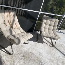 Four Piece Patio Set with Table