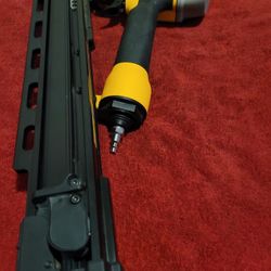 Pistola Dewalt Para Freimin