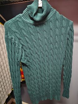 Mens green turtle neck sweater