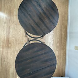 Table Top W/ STOOLS 