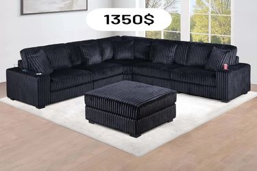 Sectional w 6 sets and cups holders