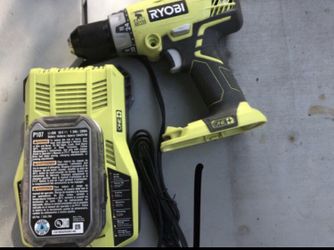 Ryobi P214 18-Volt 1/2" Cordless Hammer Drill Battery + Charger