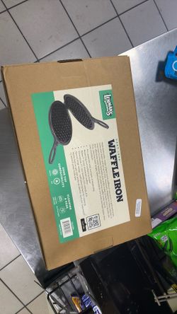 Cast waffle iron